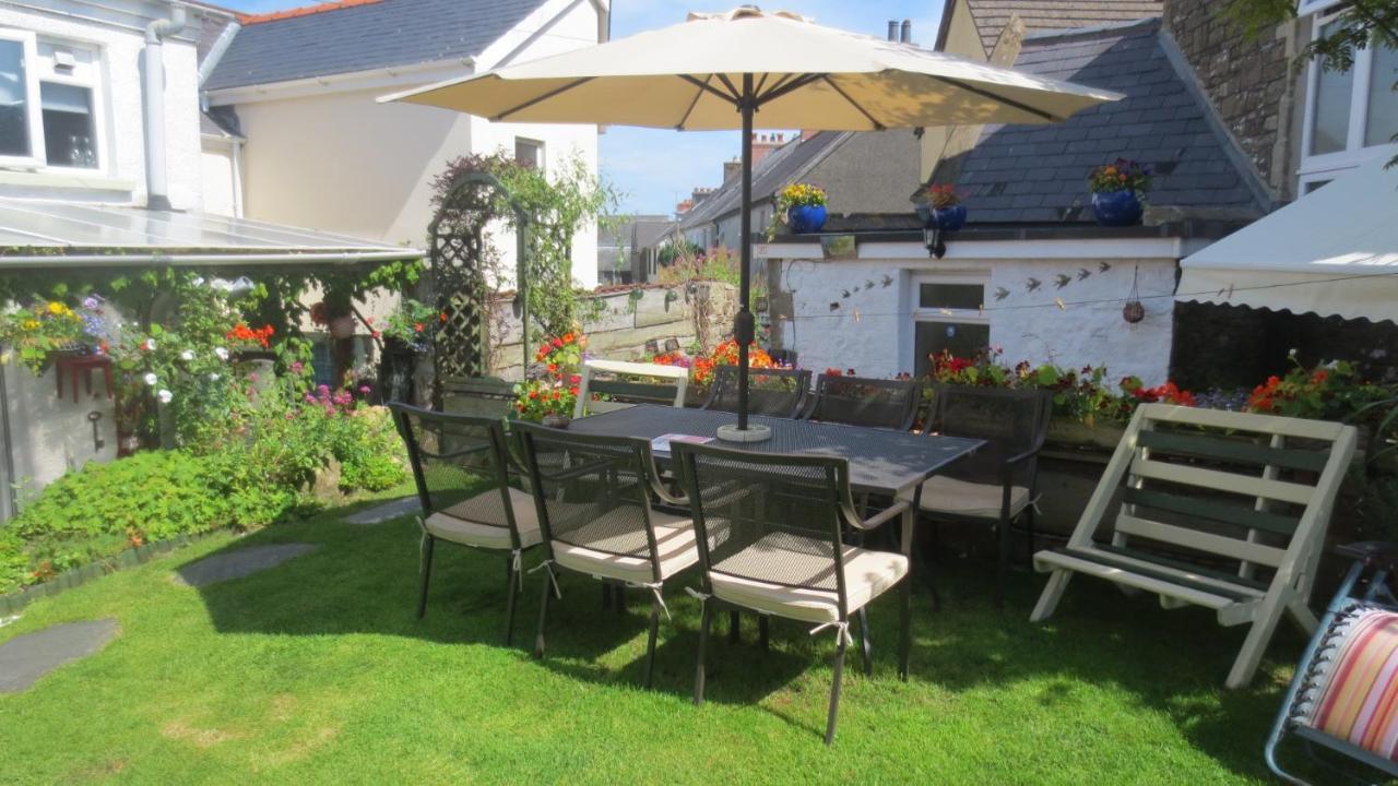 Hamilton Lodge - Cottage sleeps 8 Fishguard Eksteriør bilde